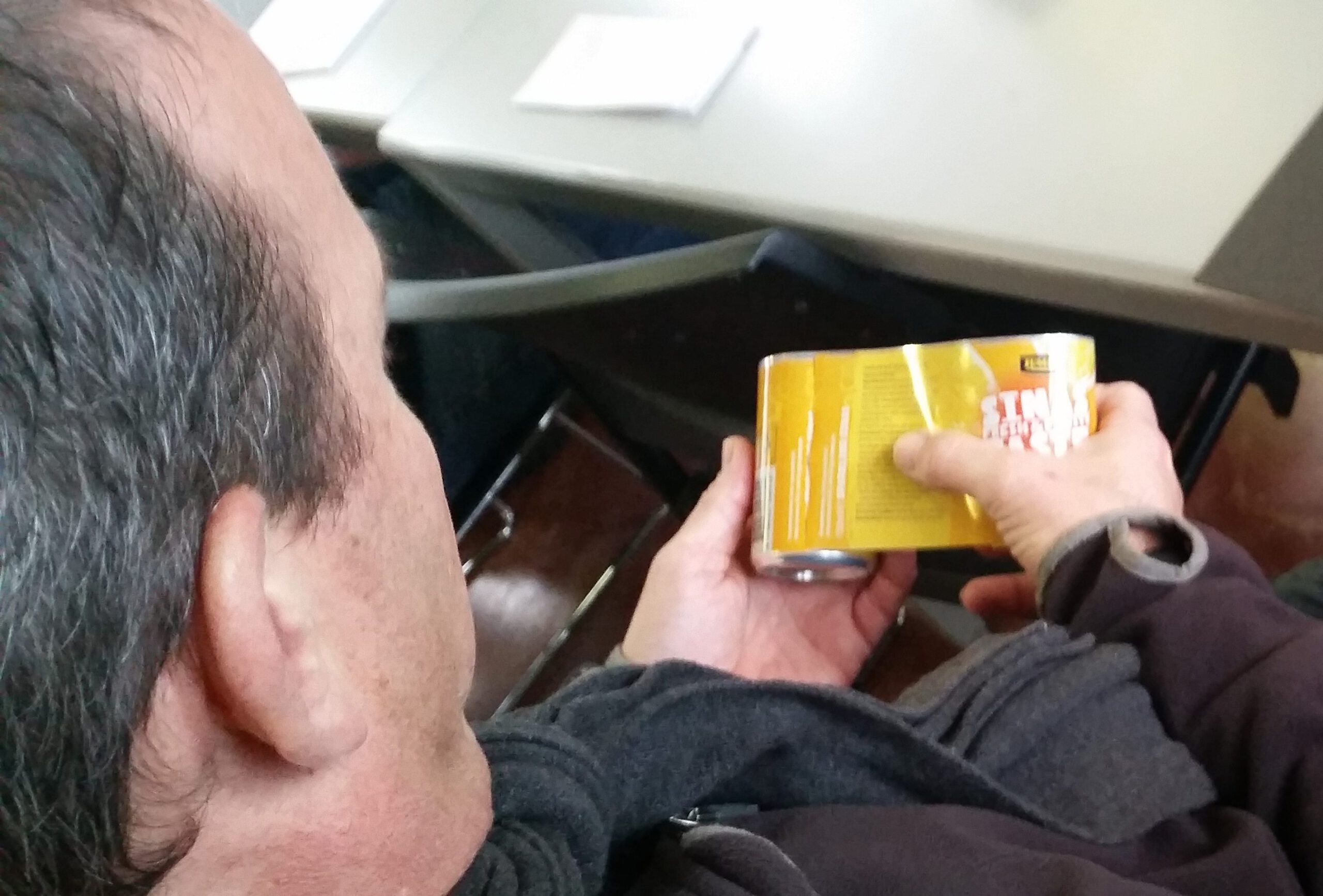 Grafische illustratie van kleurverschillen in een CIELAB-diagram – uitleg Delta E-tolerantie