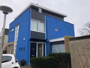 6f3602aa3ed5-22.07.05_Casusverhaal_blauwe_huis_beeld_felblauwe_huis